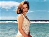 Gillian Anderson