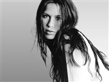 Rhona Mitra