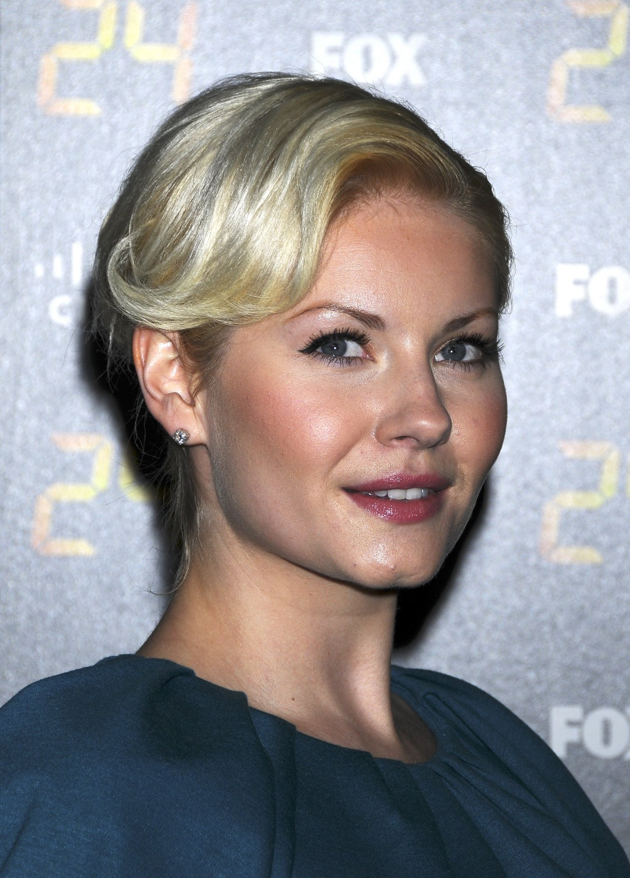 Elisha Cuthbert