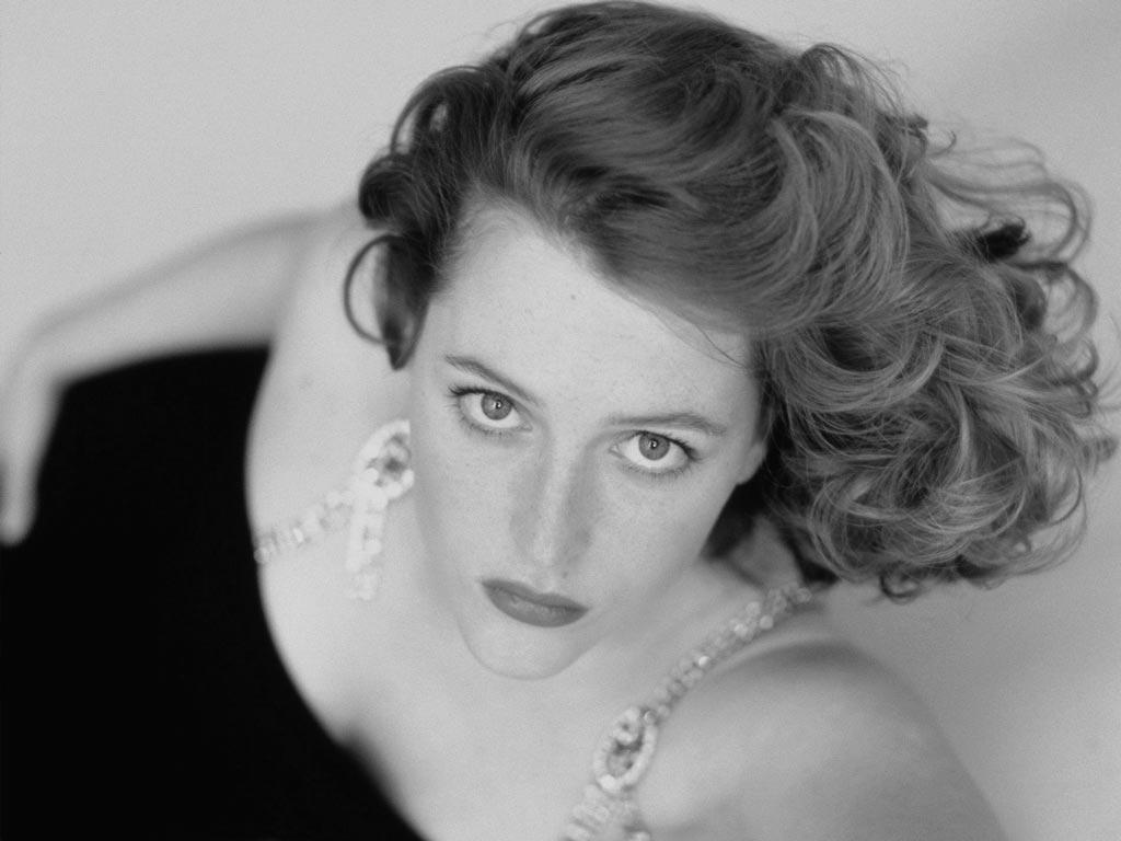 Gillian Anderson